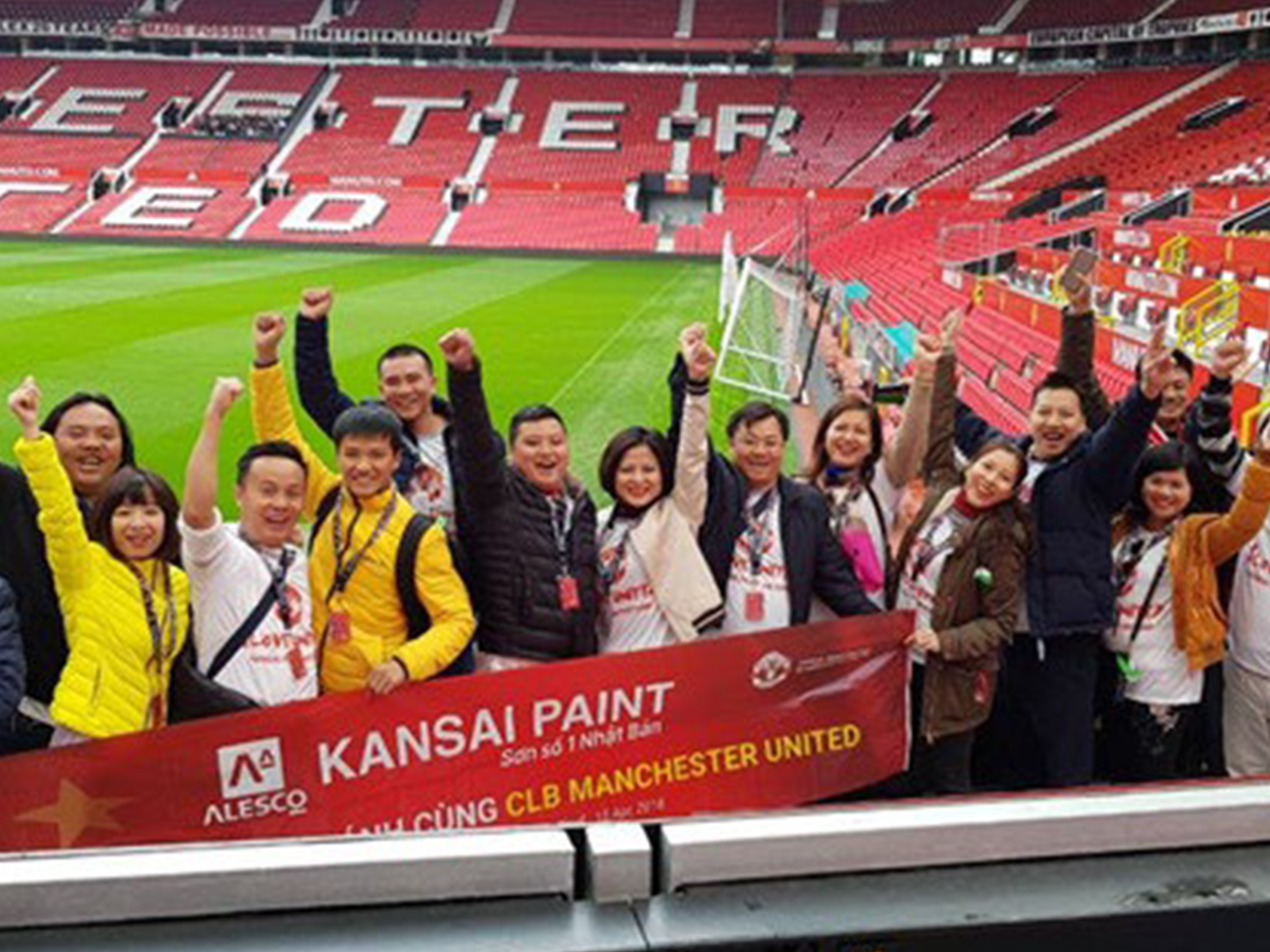 Read more about the article KANSAI PAINT NHẬT BẢN ĐƯA 20 CĐV VIỆT NAM ĐẾN SVĐ OLD TRAFFORD