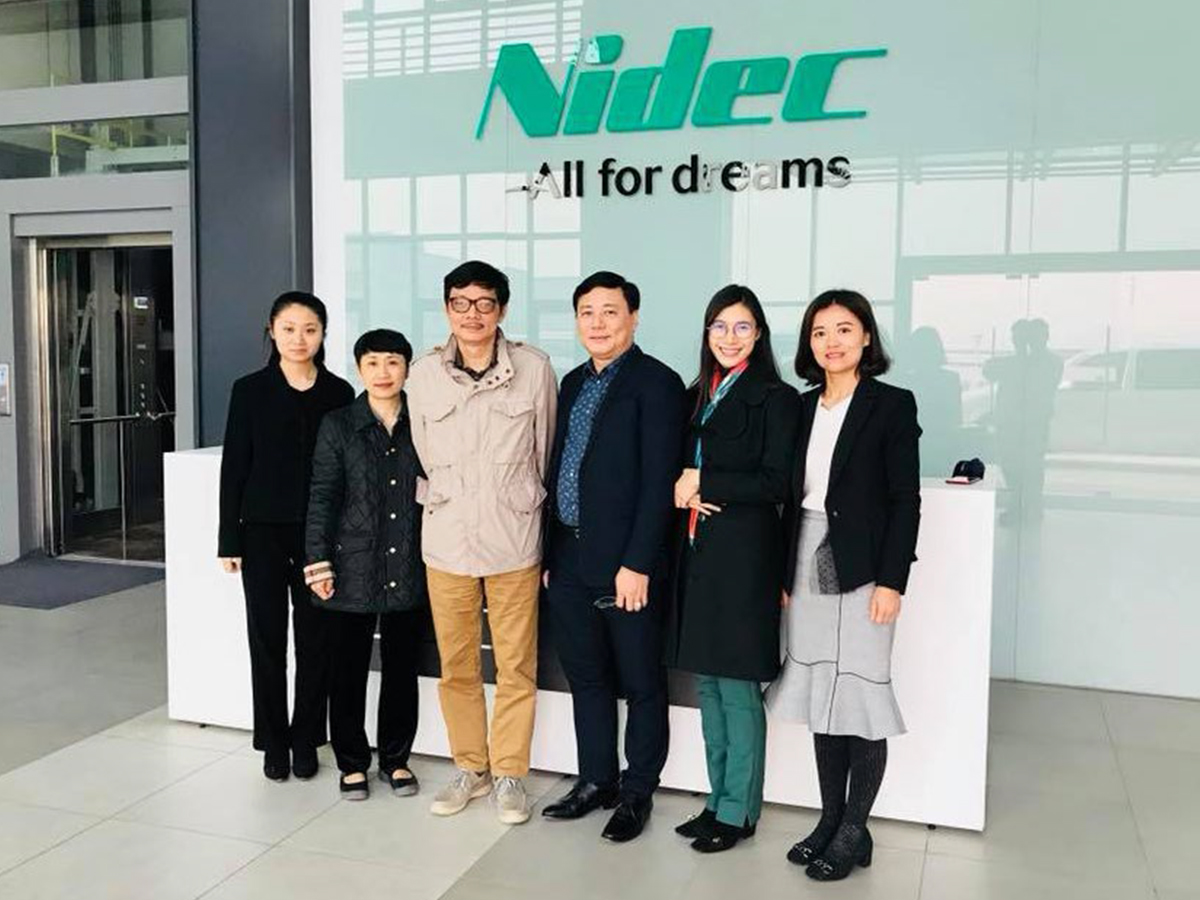 Read more about the article ALPEC THAM QUAN VÀ LÀM VIỆC CÙNG ĐỐI TÁC NIDEC