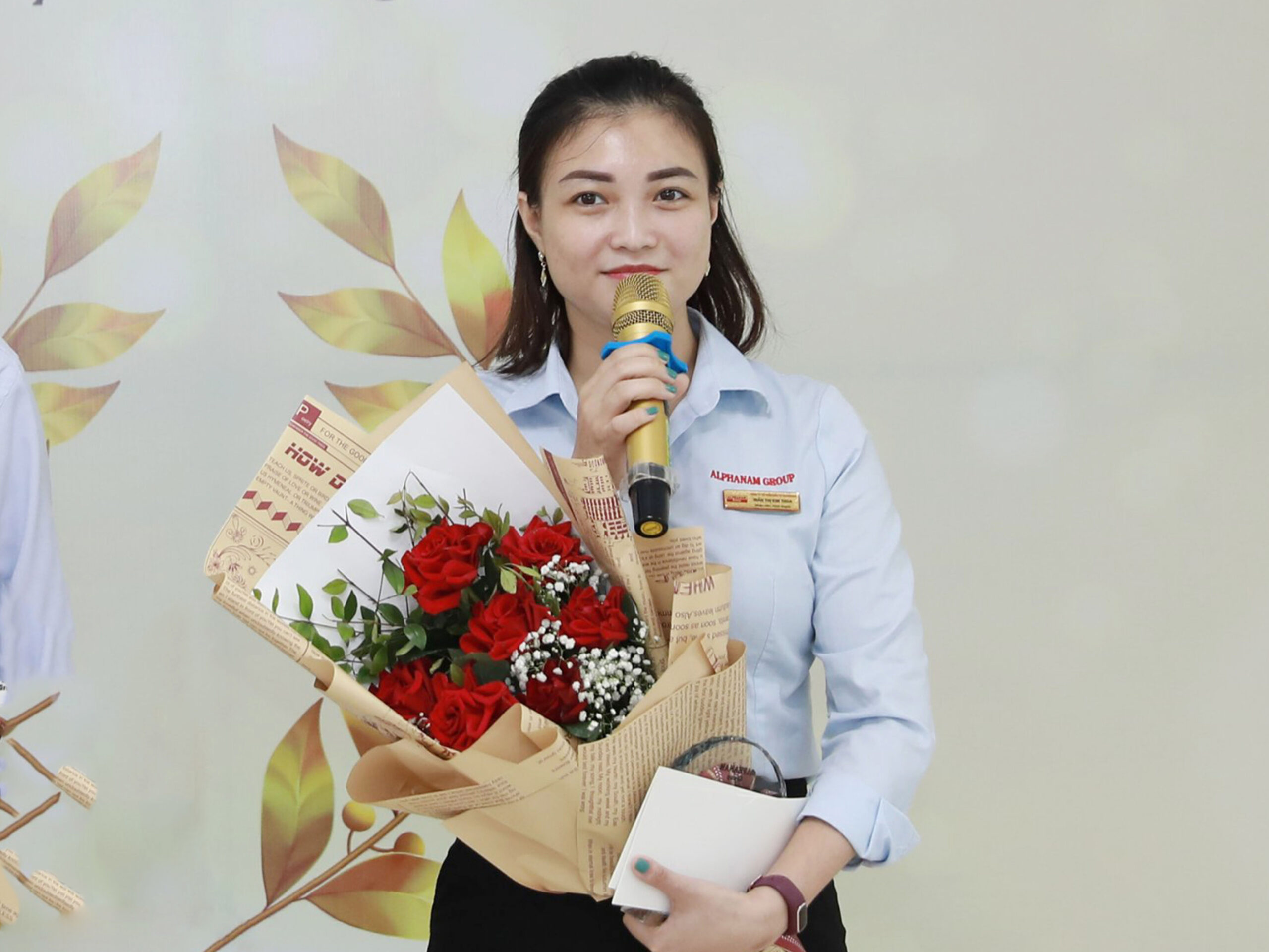 Read more about the article NHÂN VIÊN XUẤT SẮC NHẤT QUÝ I/2021 MS. TRẦN THỊ KIM THOA – NHÂN VIÊN KINH DOANH THE BEST OF JAPAN HOME CENTER (JHC)